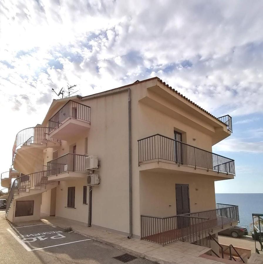 Apartment Saro & Tea Castel di Tusa Exterior foto